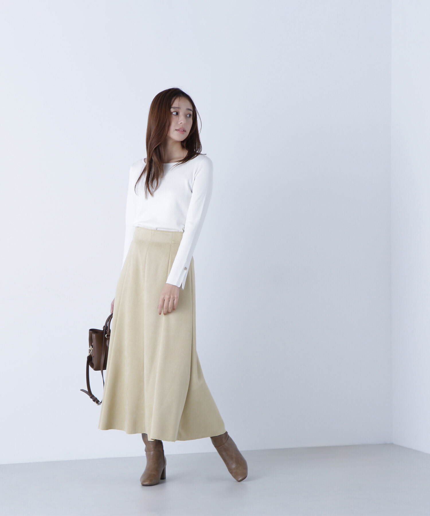  「総針ベーシックシリーズ スクエアネックニット」|ニット・セーター|