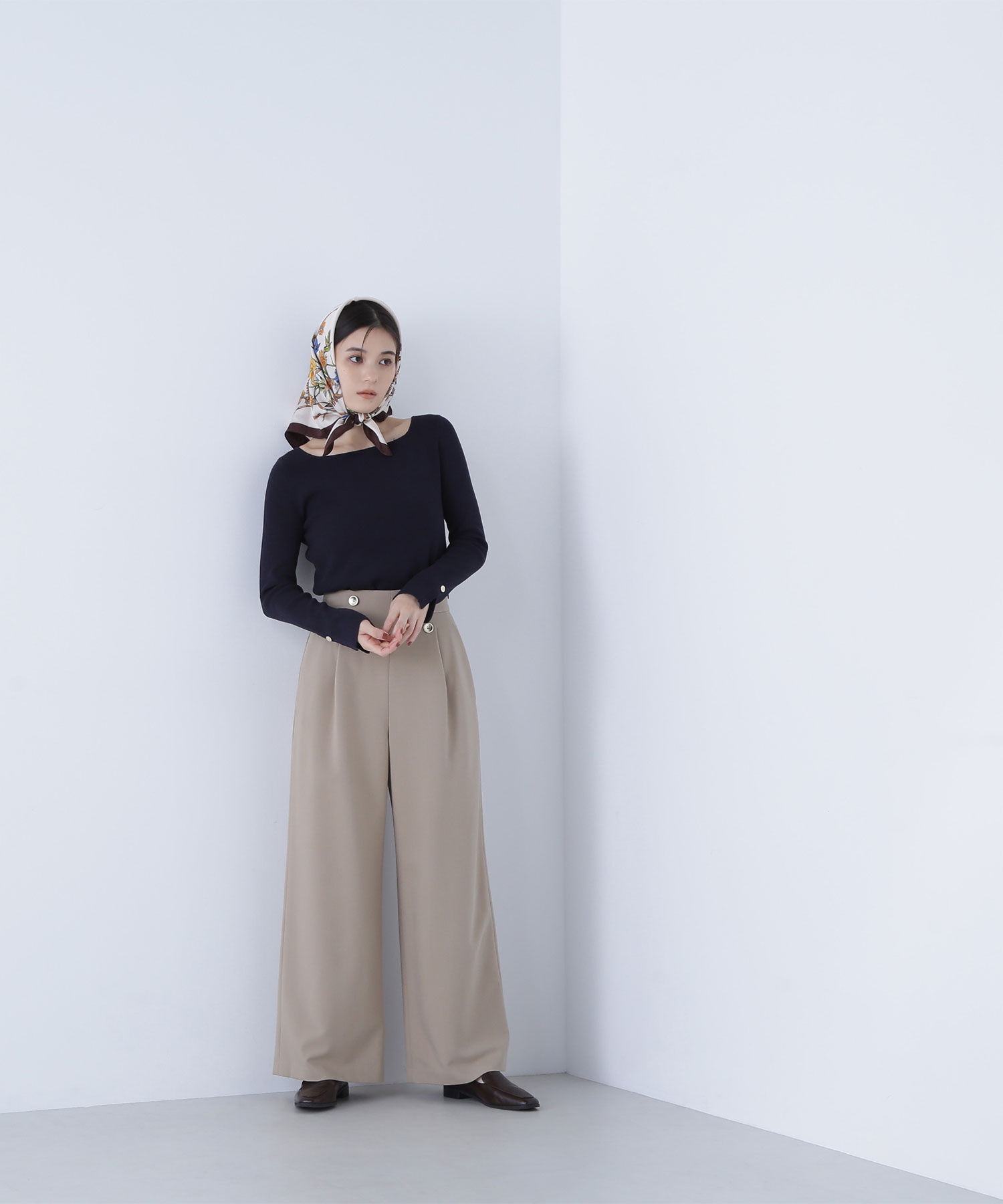  「総針ベーシックシリーズ スクエアネックニット」|ニット・セーター|