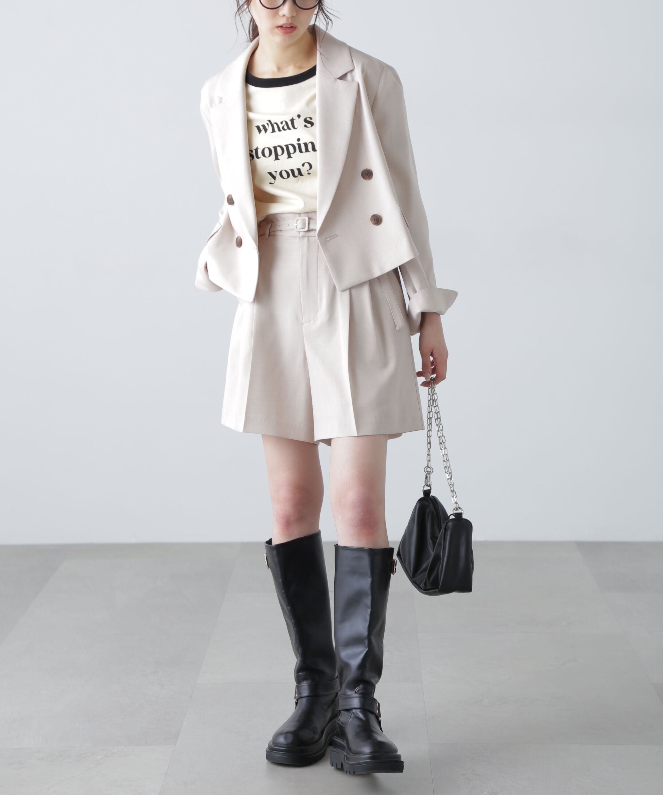  「梳毛調合繊ベルト付きタックショートパンツ」|その他|