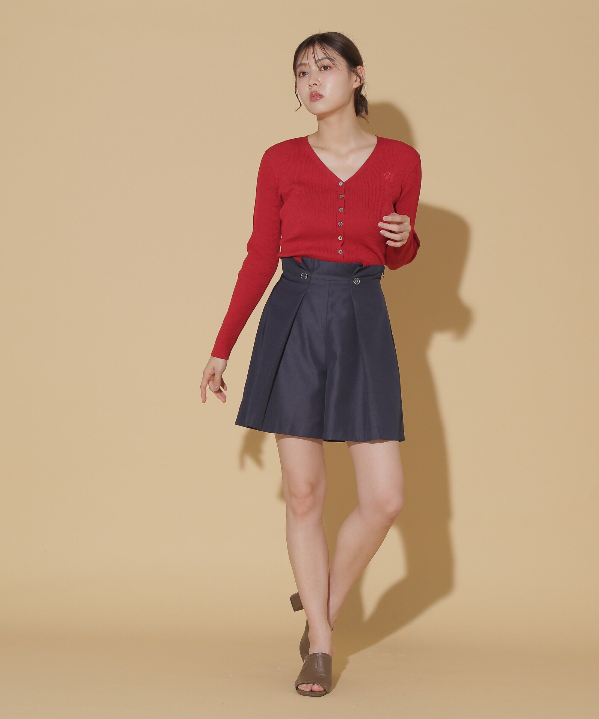  「メタル釦タックショートパンツ」|その他|