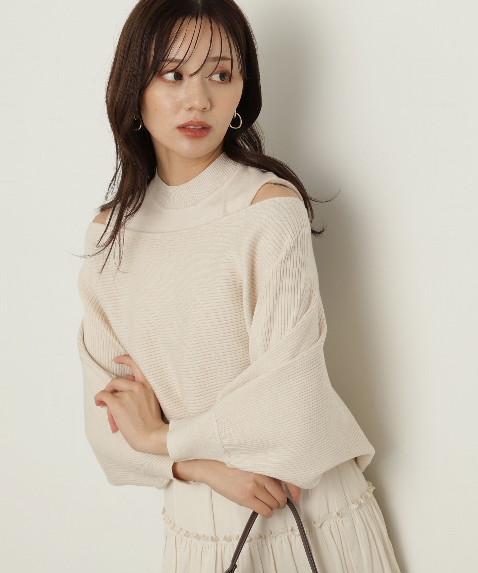 PROPORTION BODY DRESSING「オフショルアンサンブルニット　24AW」|ニット・セーター|エクリュ1