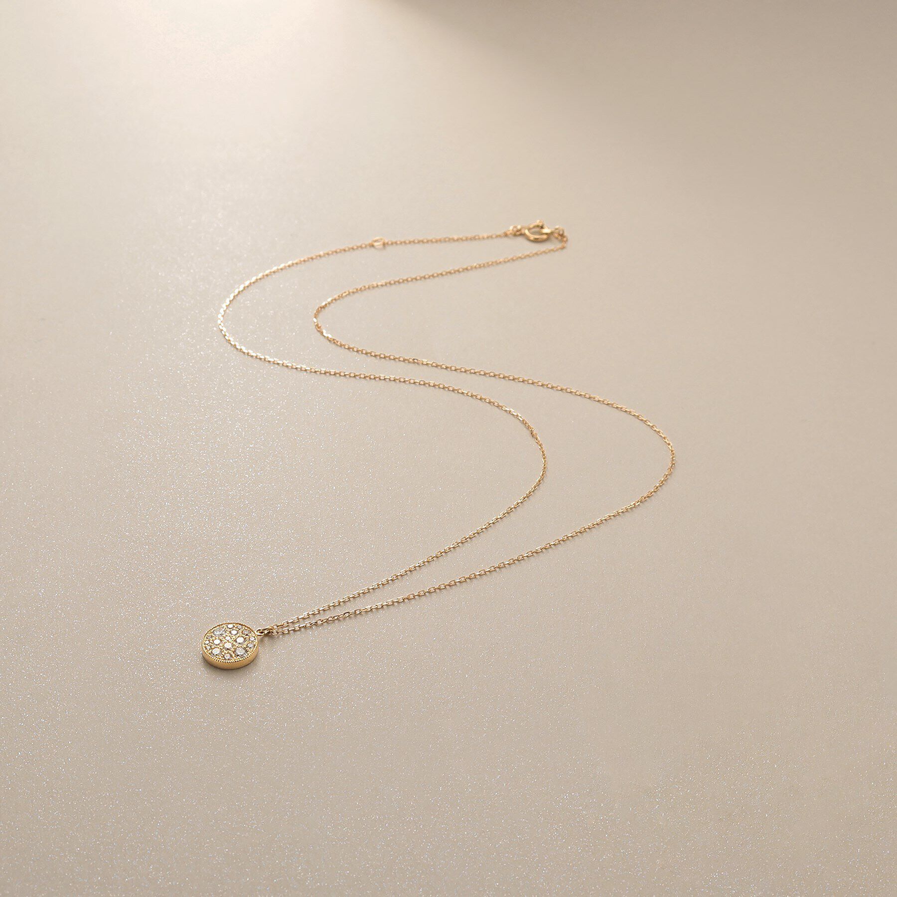 COCOSHNIK「K18ダイヤモンド ランダムパヴェ ラウンドネックレス」|ネックレス|