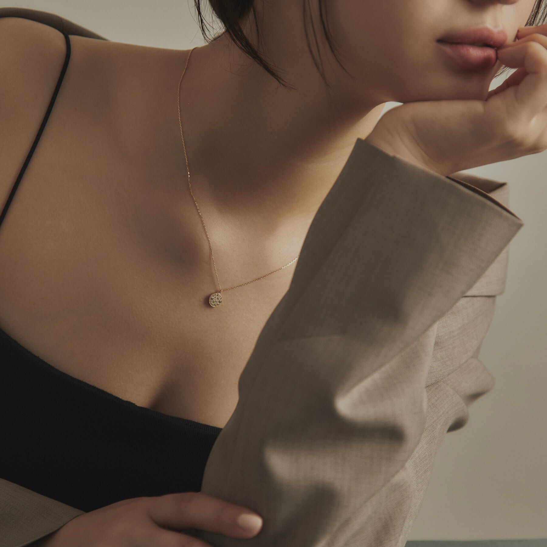 COCOSHNIK「K18ダイヤモンド ランダムパヴェ ラウンドネックレス」|ネックレス|