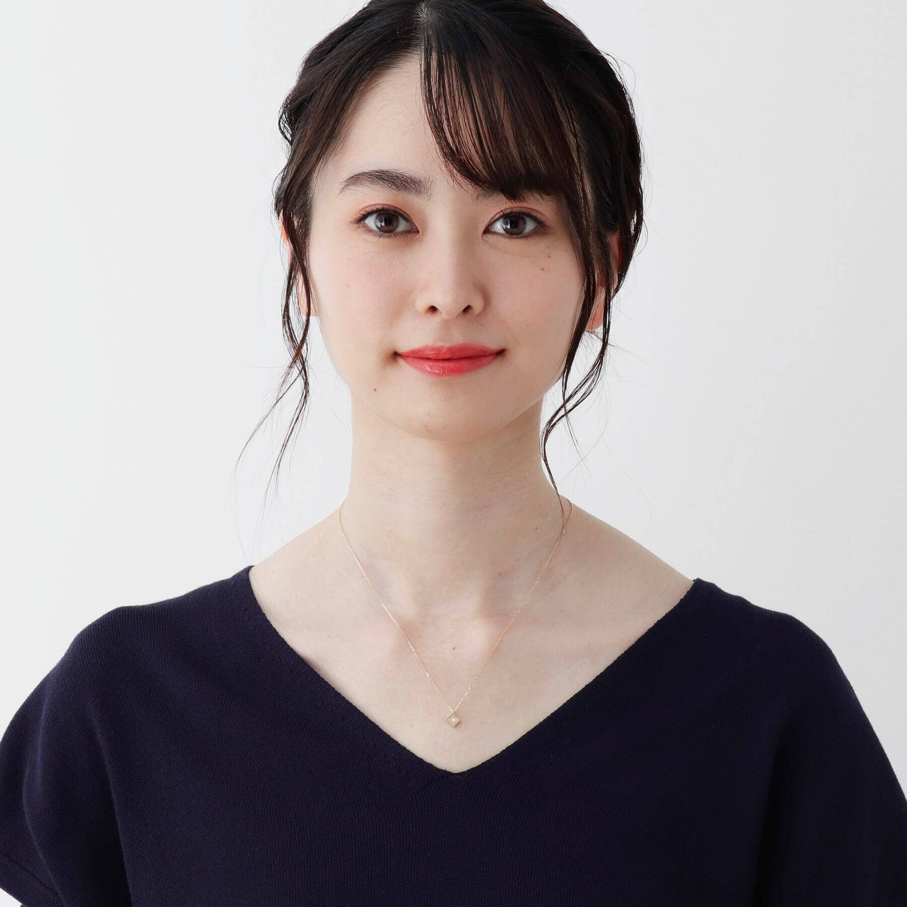 COCOSHNIK「K10ダイヤモンド バゲットカット1石パヴェ スクエアネックレス」|ネックレス|