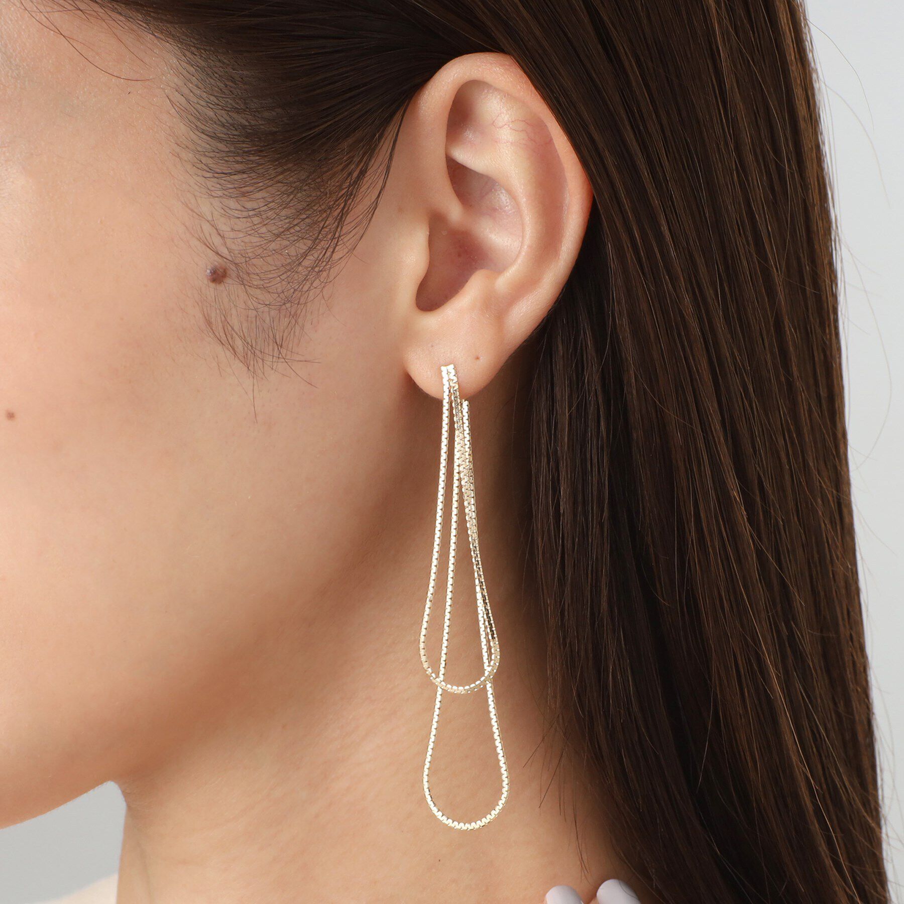 COCOSHNIK「K10ベネチアンフラットチェーンドレープ前後 スタッドピアス大」|ピアス|