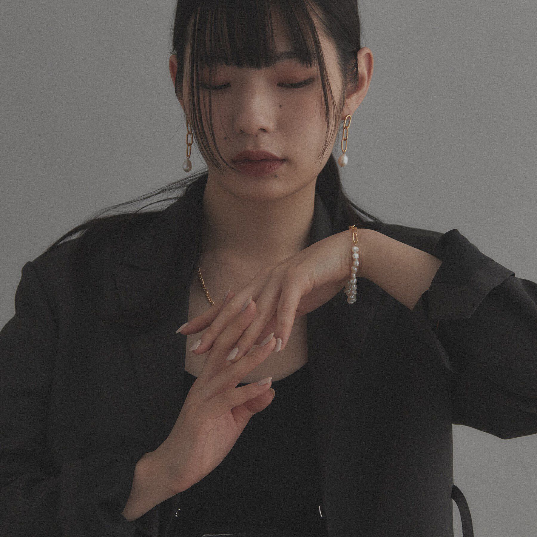 COCOSHNIK ONKITSCH「シルバー バロックパール チェーンリンク ロングピアス GP」|ピアス|