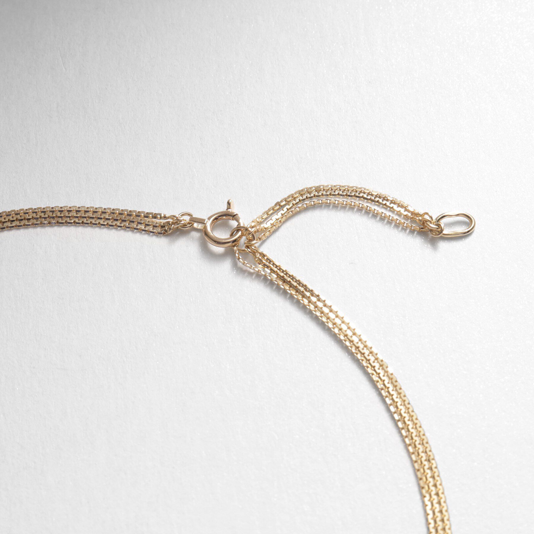 COCOSHNIK「K10ベネチアンフラット3連 ネックレス」|ネックレス|