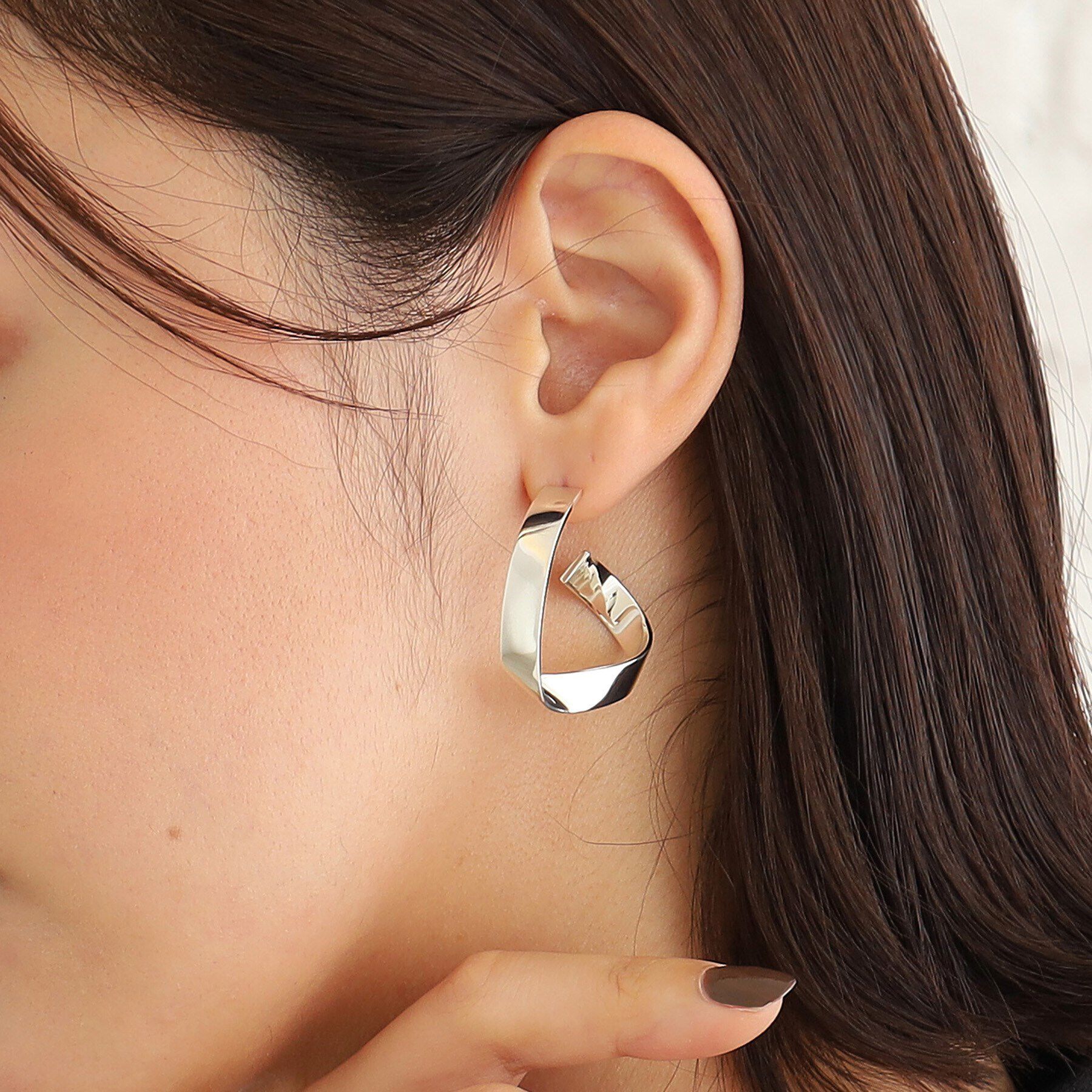 COCOSHNIK ONKITSCH「シルバー フォールディングピアス ストリーム」|ピアス|