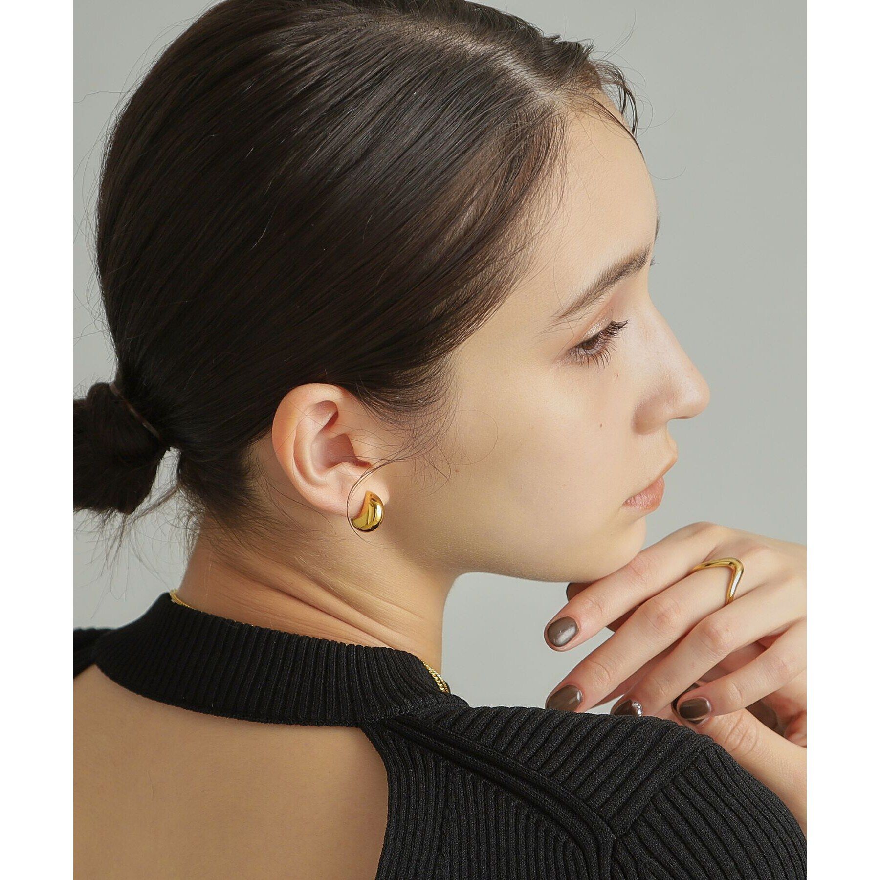 COCOSHNIK ONKITSCH「シルバー ホロウフープピアス ペアシェイプS GP」|ピアス|