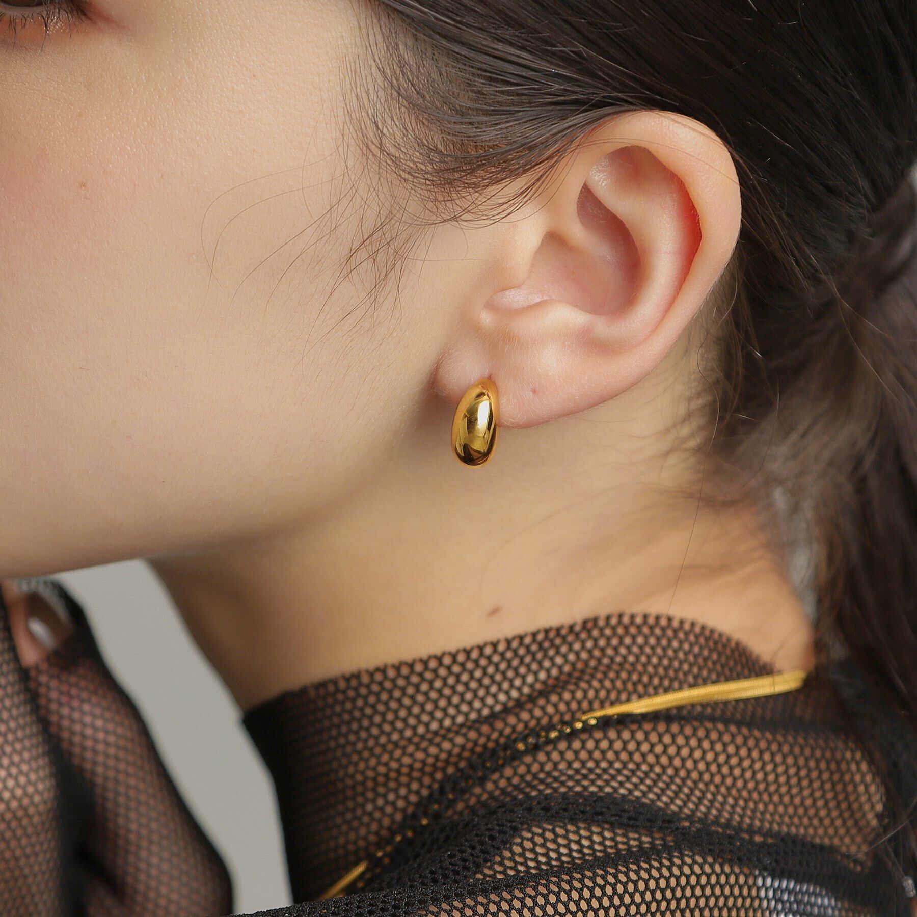 COCOSHNIK ONKITSCH「シルバー ホロウフープピアス ペアシェイプS GP」|ピアス|