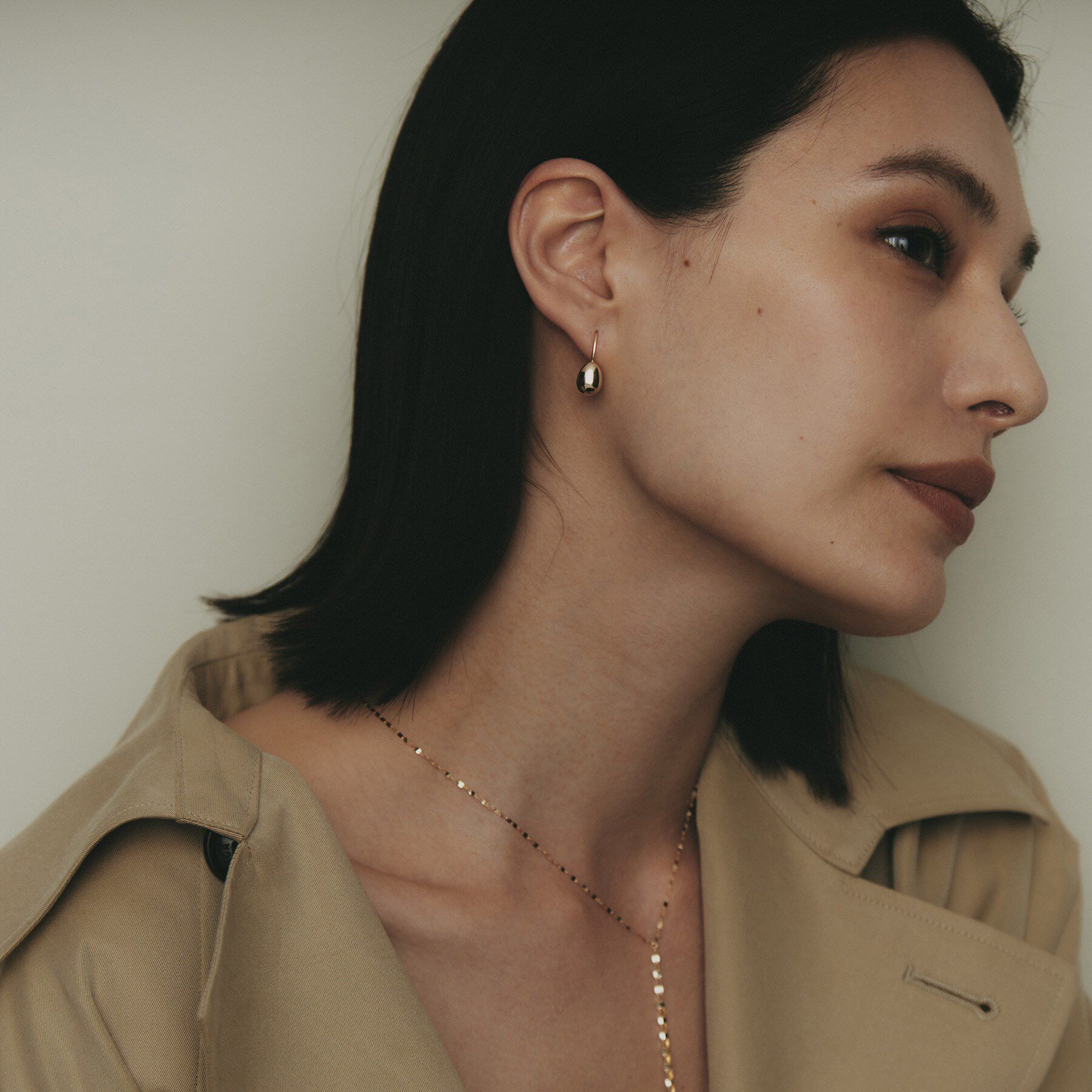 COCOSHNIK「K10中空エッグシェイプ フックピアス」|ピアス|