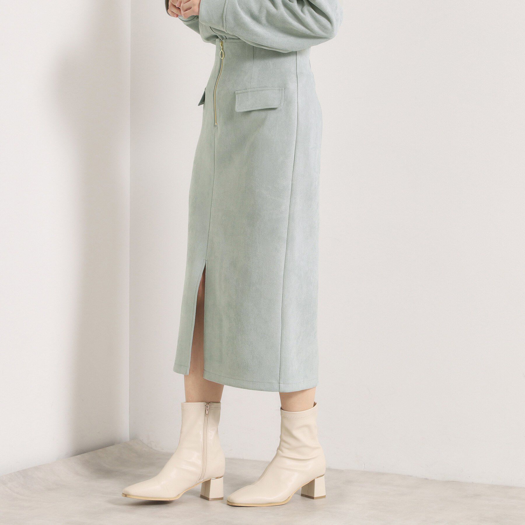 ITS&rsquo;DEMO「【セットアップ可／手洗い可】カットスエードスカート」|スカート|