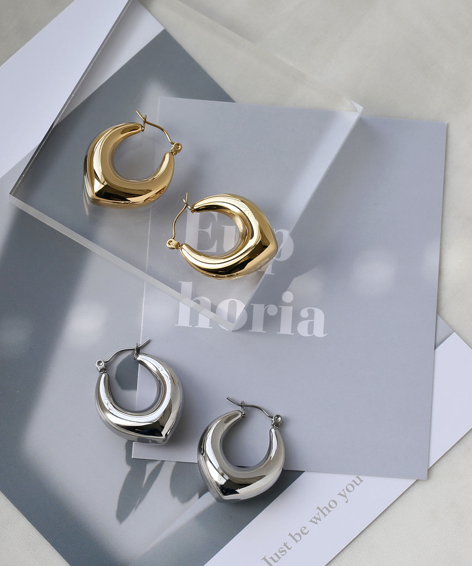 colleca la「[stainless]ステンレス・プランプマーキスピアス〈金属アレルギー対応〉」|ピアス|