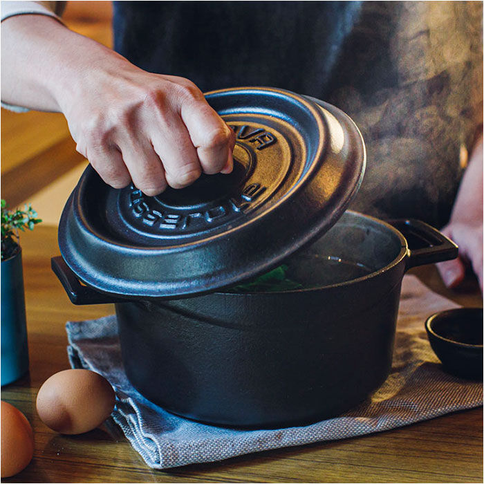 BACKYARD FAMILY「LAVA ラヴァ ラウンドキャセロール 20cm 通販 LV0078 LV0004 キャセロール」|食器・キッチングッズ|