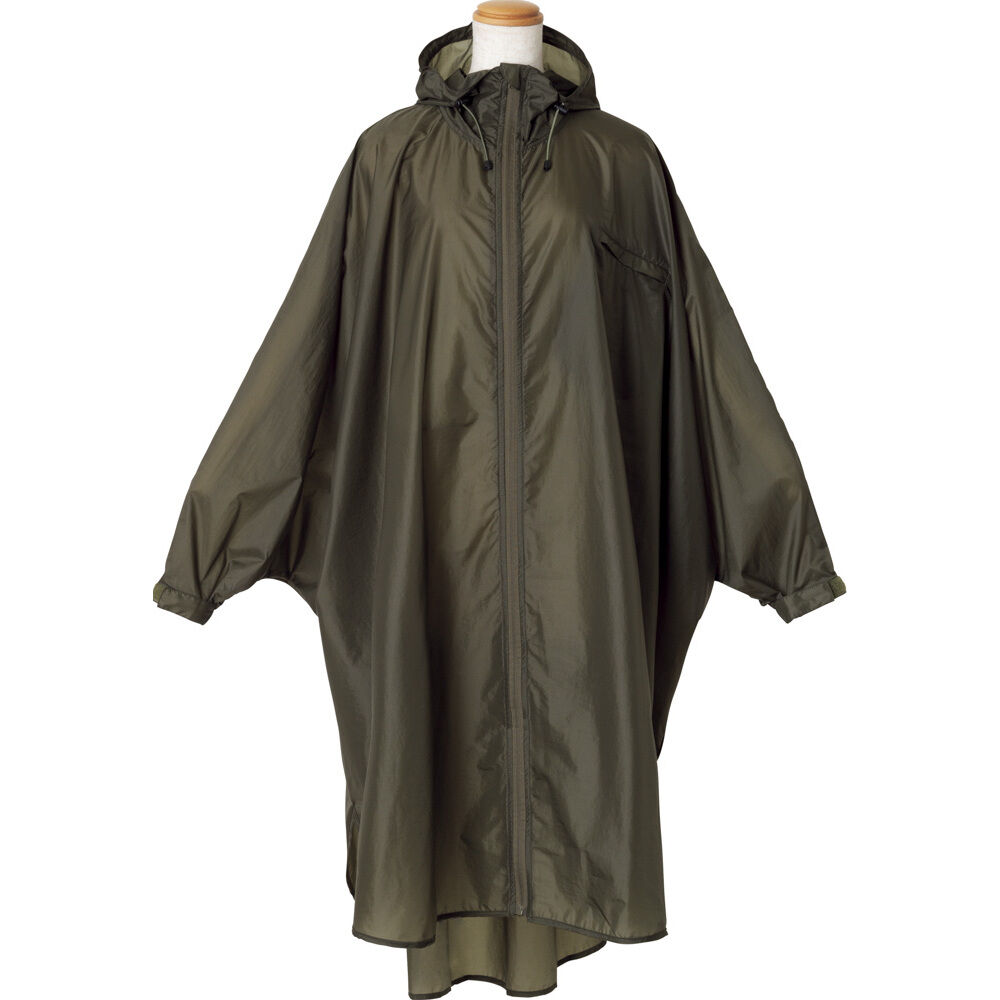 BACKYARD FAMILY「レインコート ポンチョ 通販 レインポンチョ コンパクト レディース メンズ 軽量 軽い」|レインコート|グリーン1