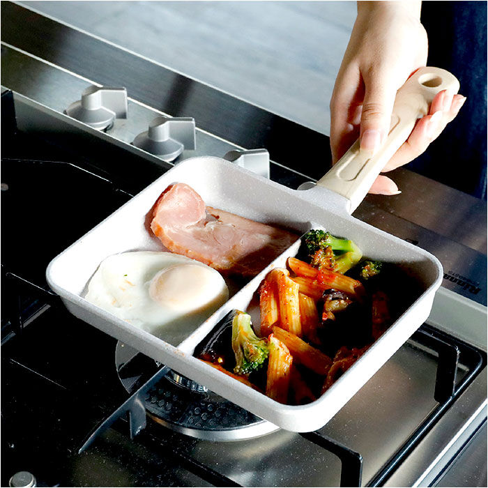 BACKYARD FAMILY「IH対応 仕切り フライパン 通販 仕切りフライパン お弁当 卵焼き 角フライパン 四角い コパン」|食器・キッチングッズ|