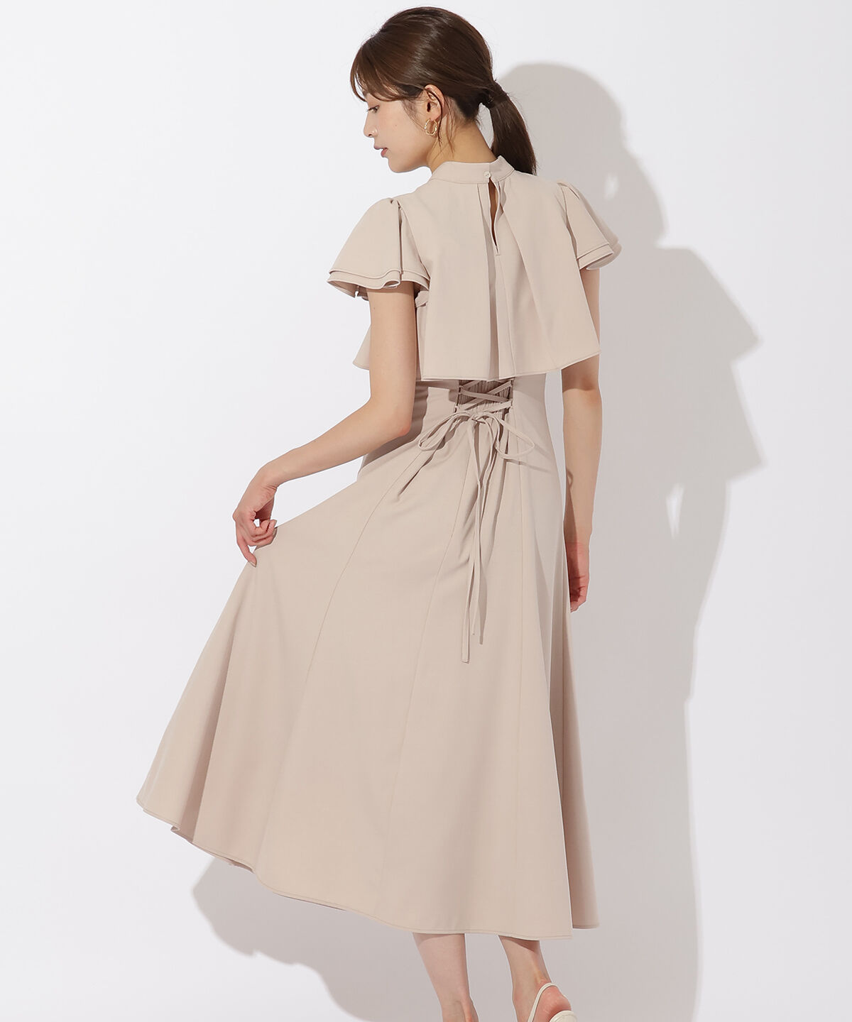 アンドクチュール「フリルケープ風ワンピース」|ワンピース|