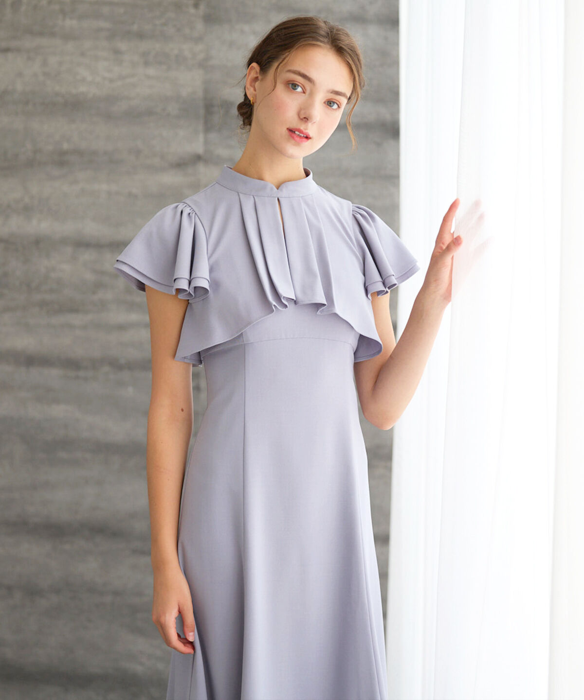 アンドクチュール「フリルケープ風ワンピース」|ワンピース|