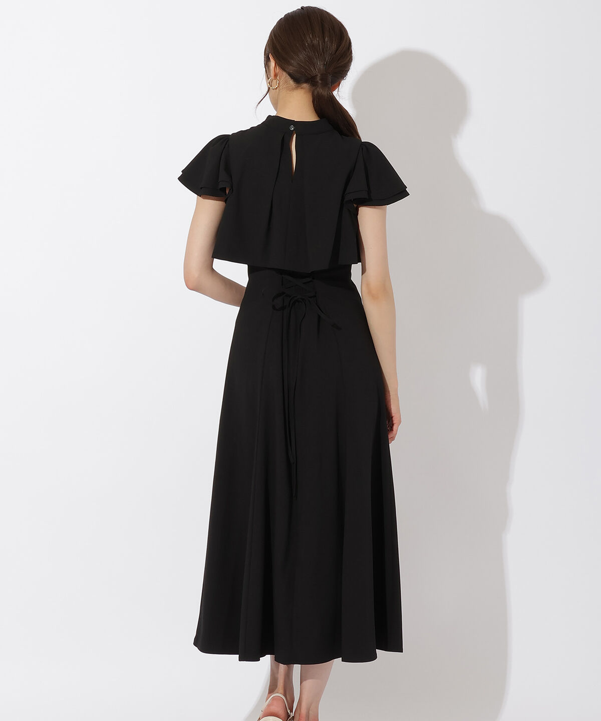 アンドクチュール「フリルケープ風ワンピース」|ワンピース|