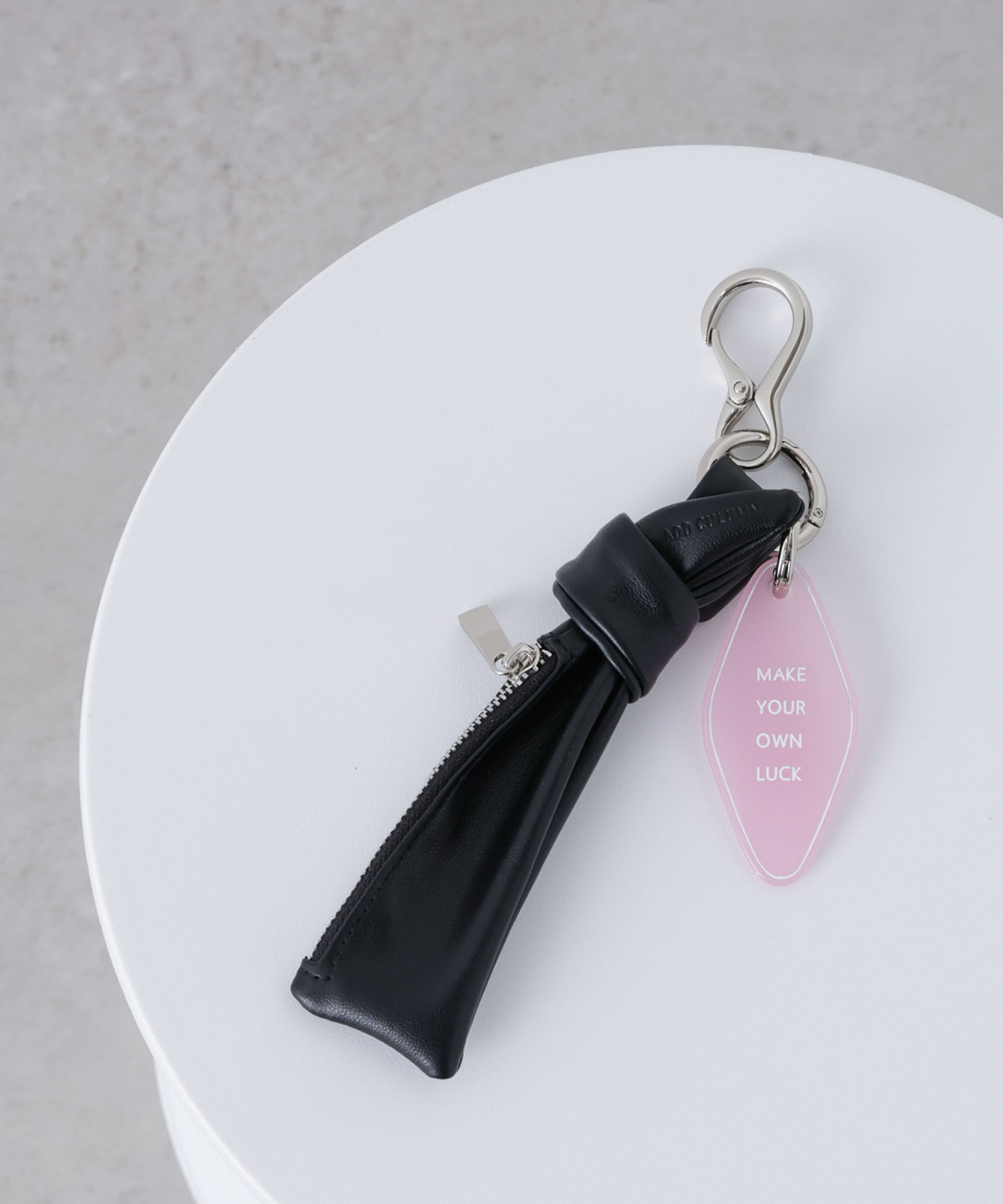 nano･universe「ADD CULUMN/AMULET CHARM」|その他|ブラック