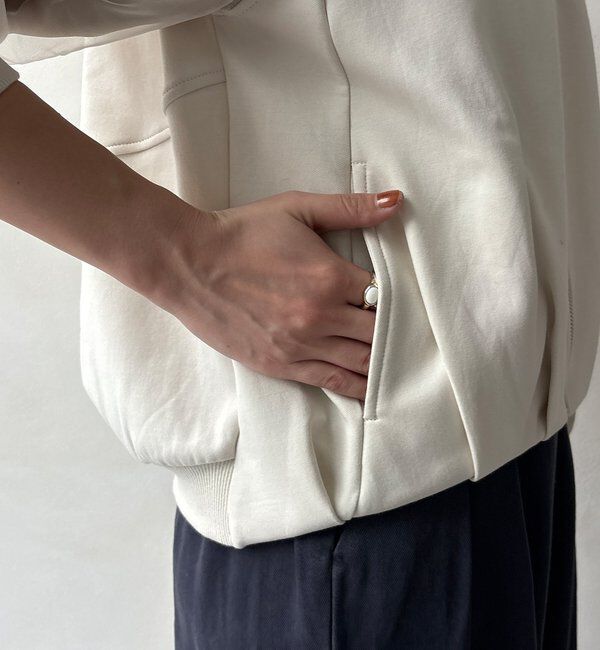  「【WEB限定】袖タックチュール切替ブルゾン」|ブルゾン・スタジャン|