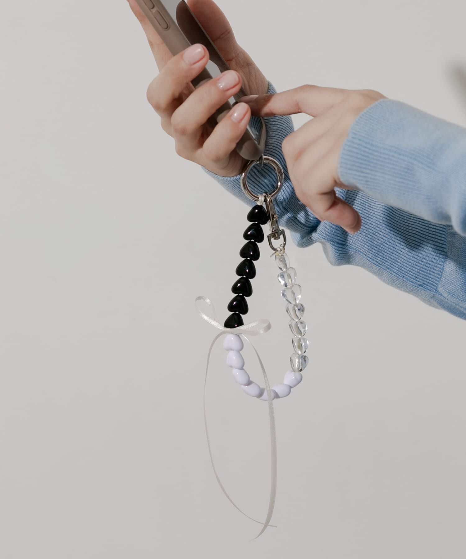 SMELLY「カラフルミニハートリボンキーチェーン」|モバイルケース|