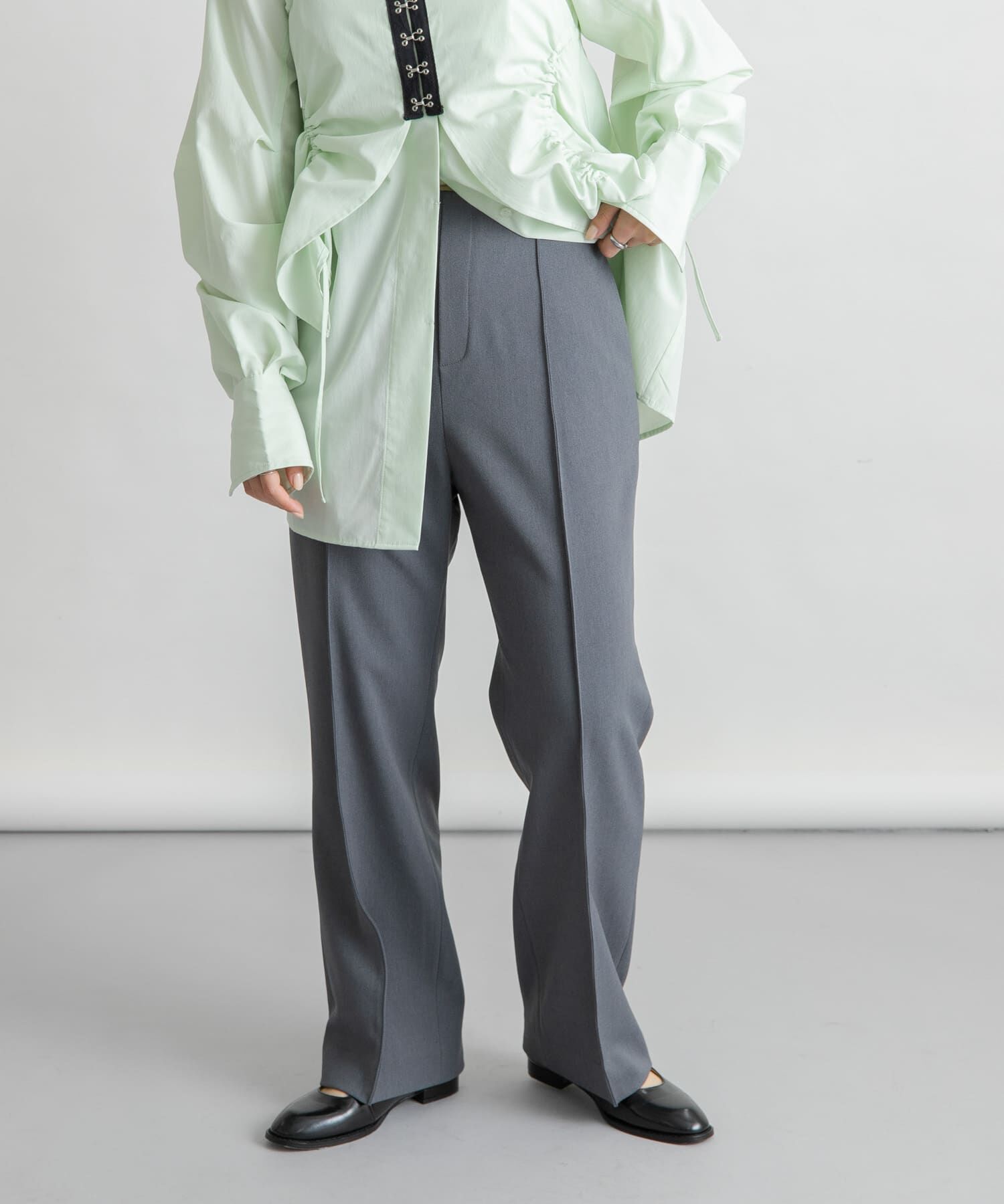  「『2サイズ展開』ピンタックストレートパンツ」|その他|