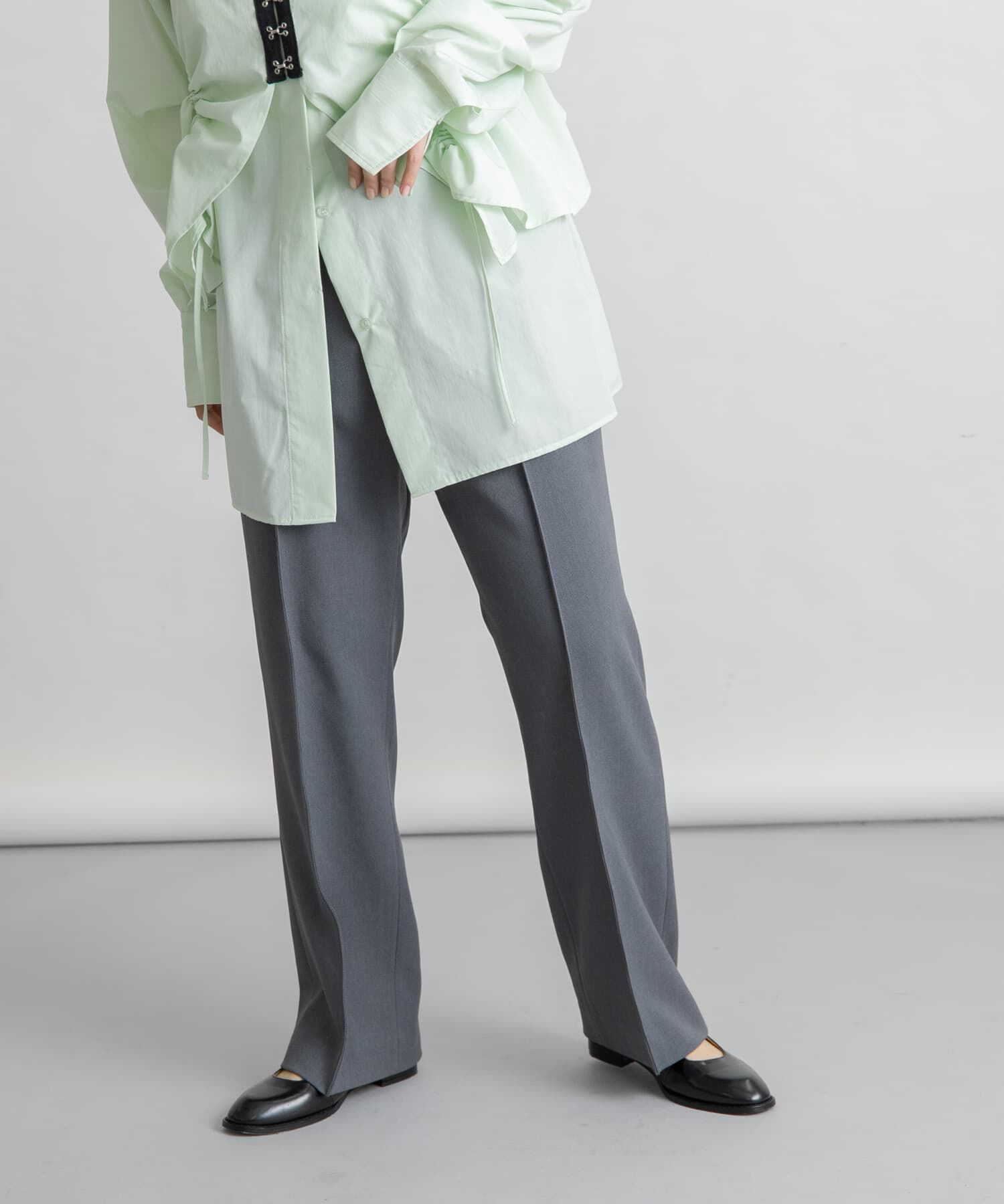  「『2サイズ展開』ピンタックストレートパンツ」|その他|