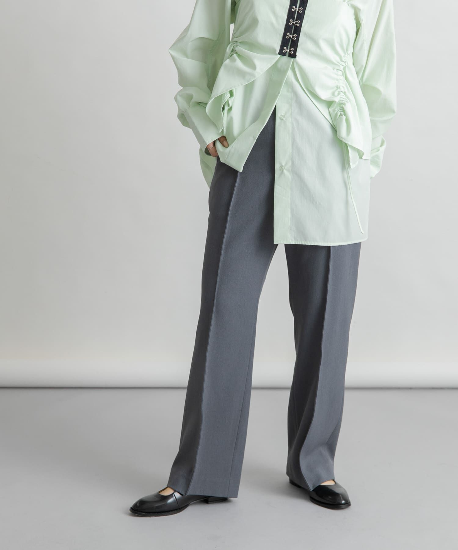  「『2サイズ展開』ピンタックストレートパンツ」|その他|