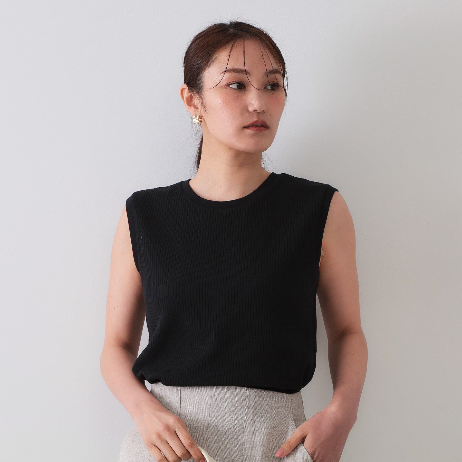 OPAQUE.CLIP「ノースリーブリブカットソー【洗濯機洗い可】」|Tシャツ・カットソー|ブラック(019)