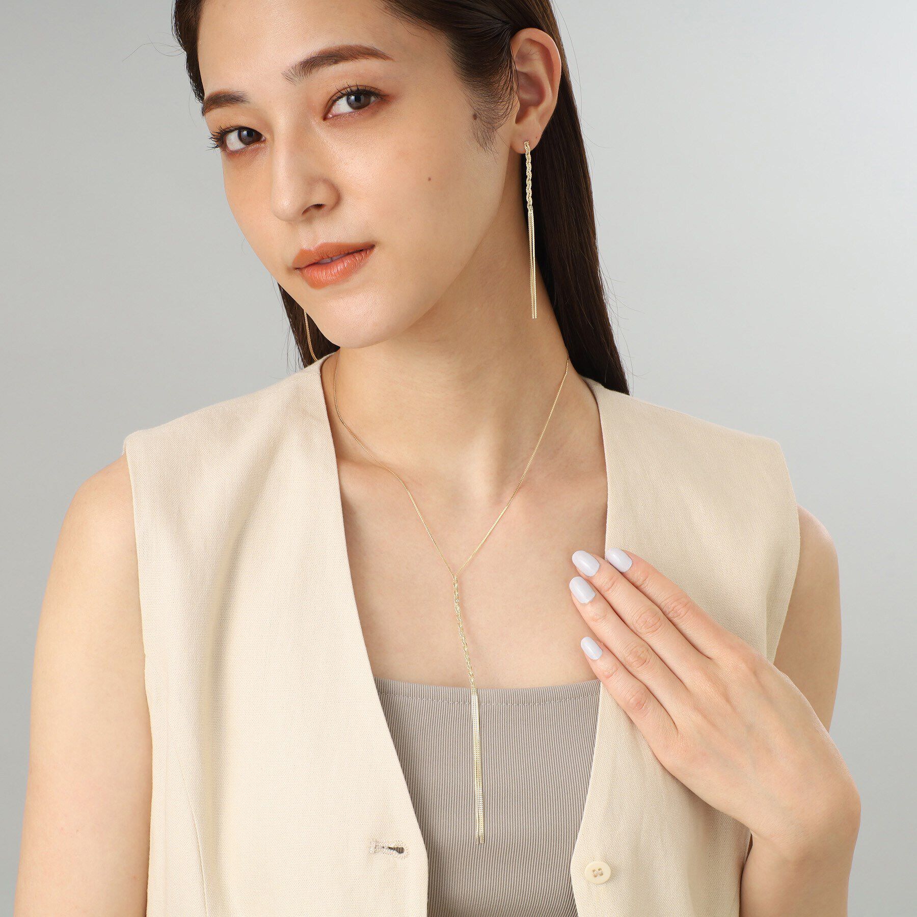 COCOSHNIK「K10ベネチアンフラットチェーン三つ編みY字 ネックレス」|ネックレス|