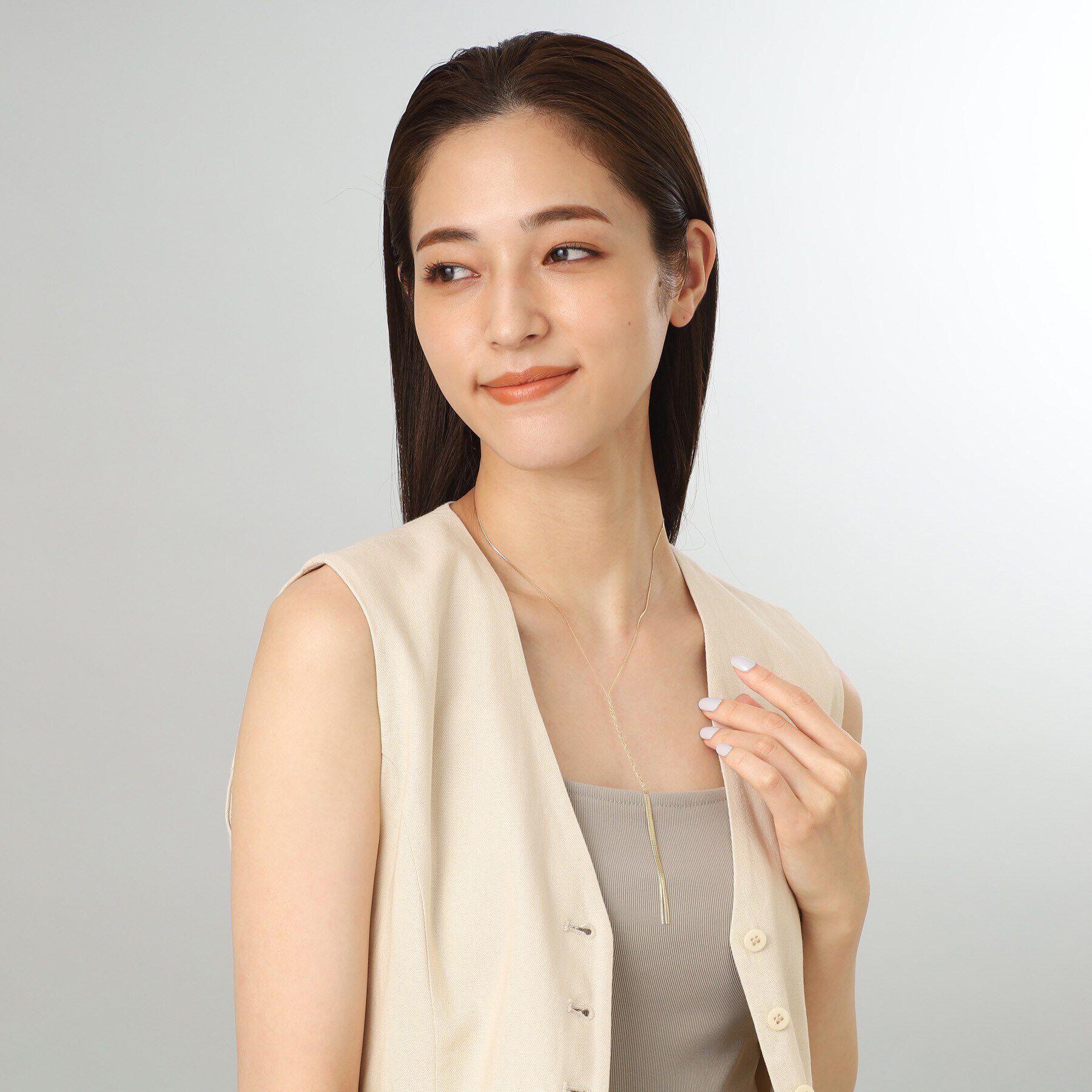 COCOSHNIK「K10ベネチアンフラットチェーン三つ編みY字 ネックレス」|ネックレス|