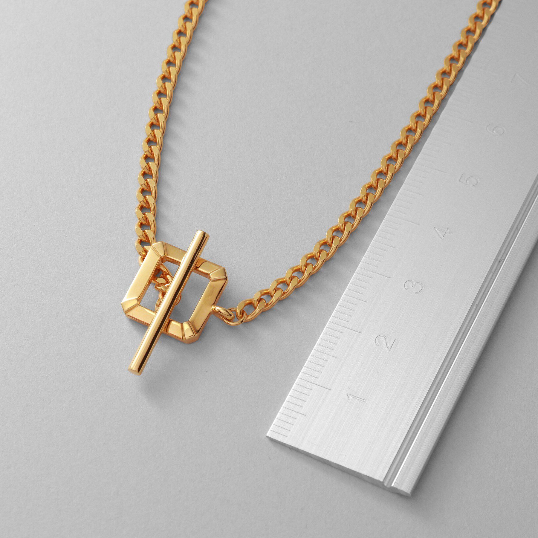 COCOSHNIK ONKITSCH「シルバー カーブチェーン スクエアマンテルネックレス GP」|ネックレス|