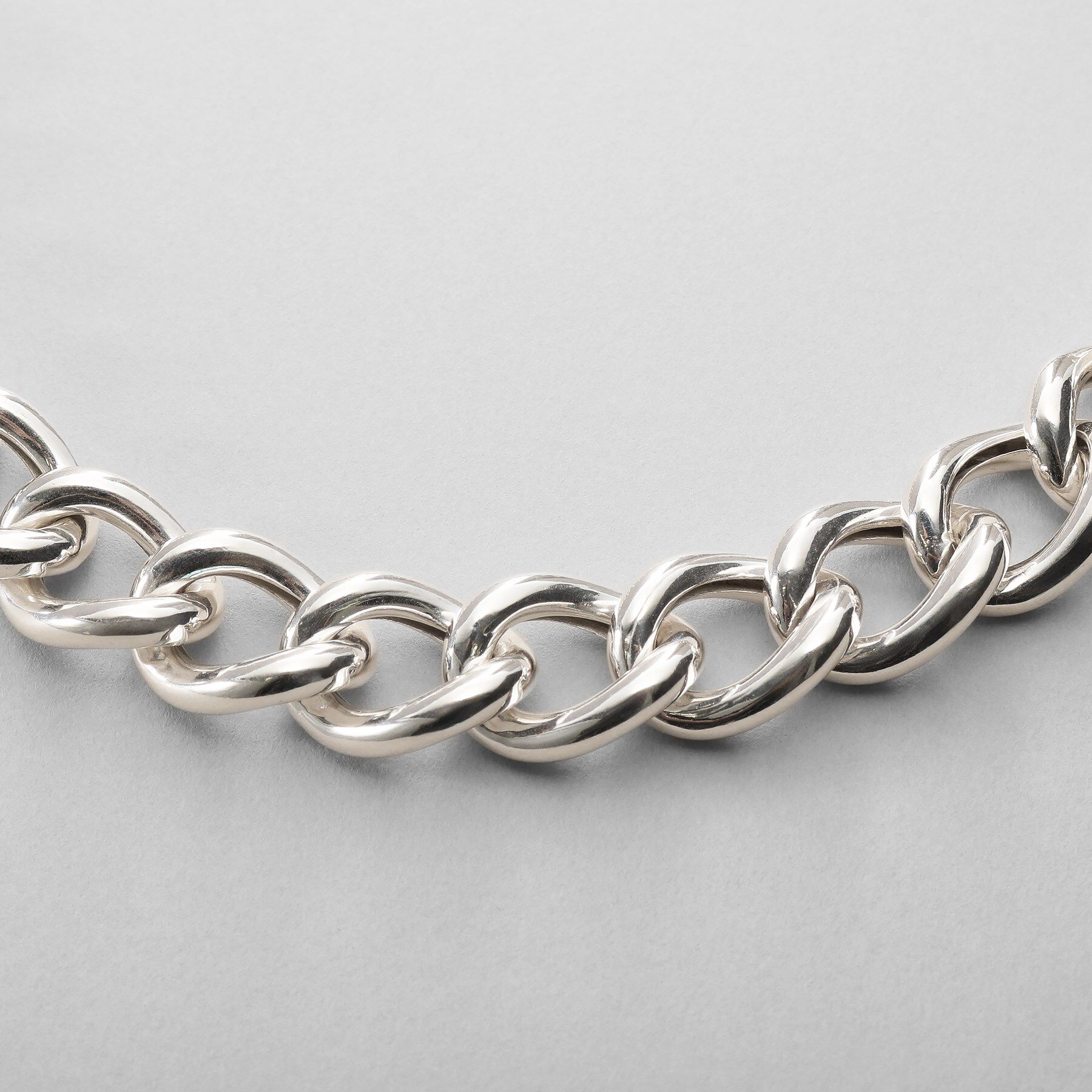 COCOSHNIK ONKITSCH「シルバー デザインチェーン ホロウボリュームカーブネックレス」|ネックレス|