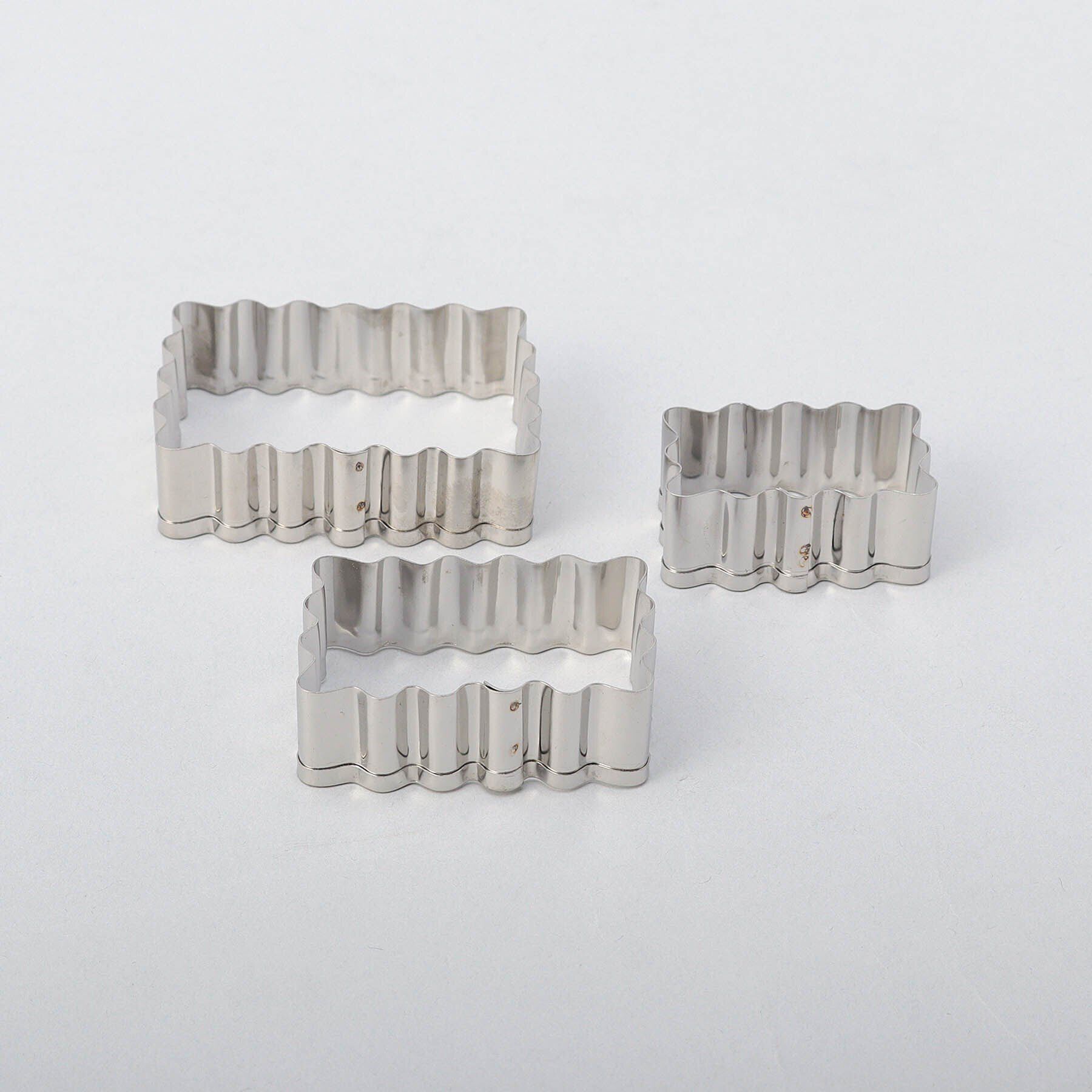 212 KITCHEN STORE「ステンレス クッキー型 ウェーブ長方形 3PCS」|食器・キッチングッズ|その他