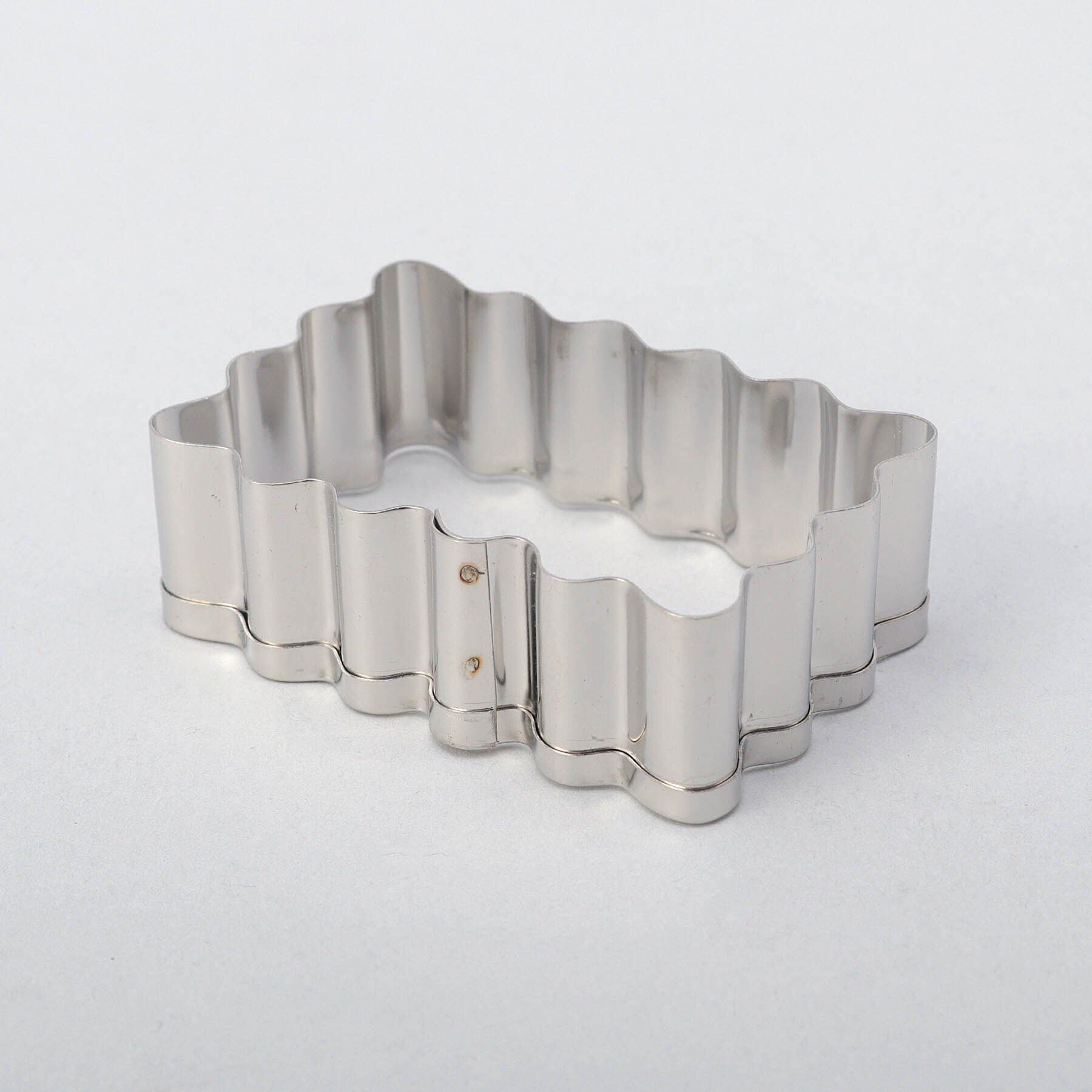 212 KITCHEN STORE「ステンレス クッキー型 ウェーブ長方形 3PCS」|食器・キッチングッズ|