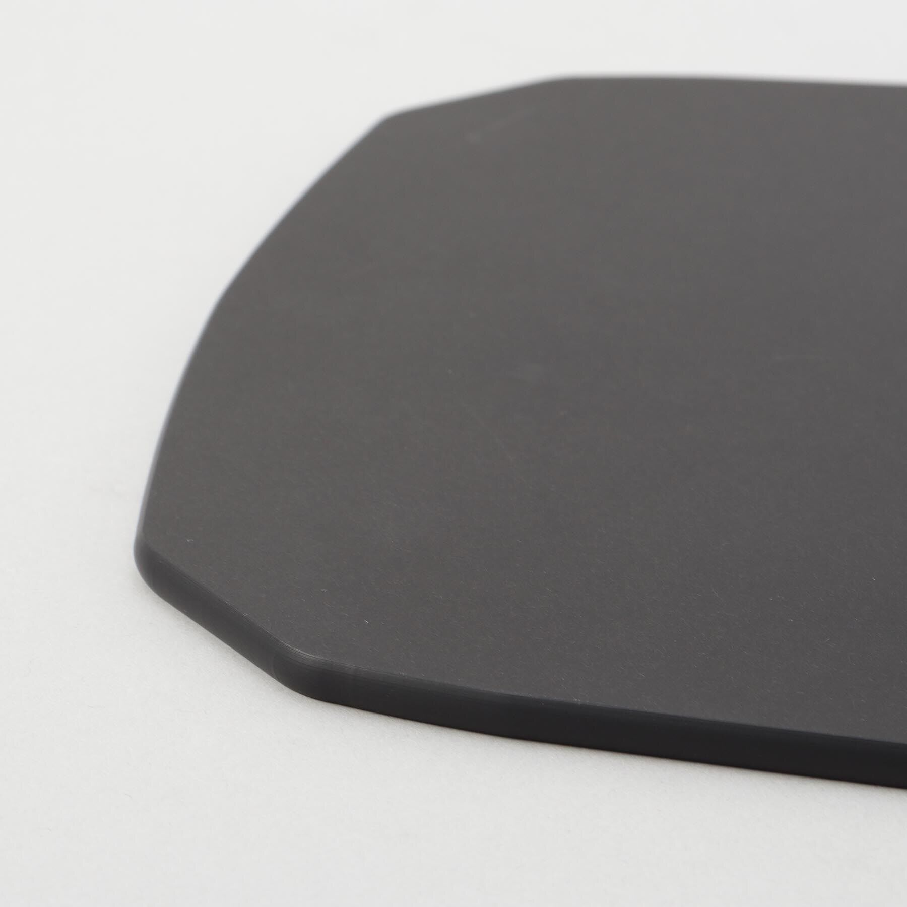 212 KITCHEN STORE「ウッドファイバーカッティングボード HACHI M BK ＜nikii ニキ＞」|食器・キッチングッズ|