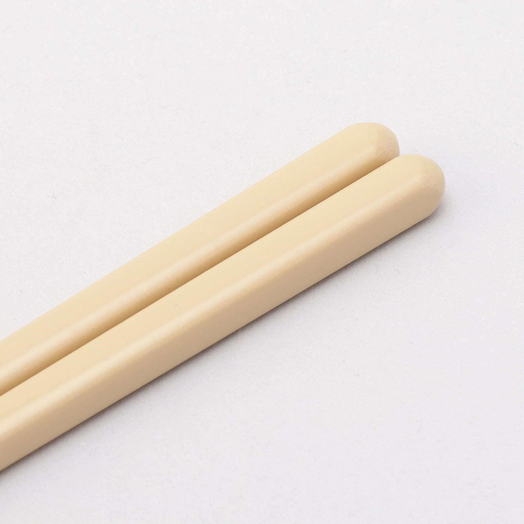212 KITCHEN STORE「ほんとうにすべらないお箸 23cm マイルドベージュ」|食器・キッチングッズ|