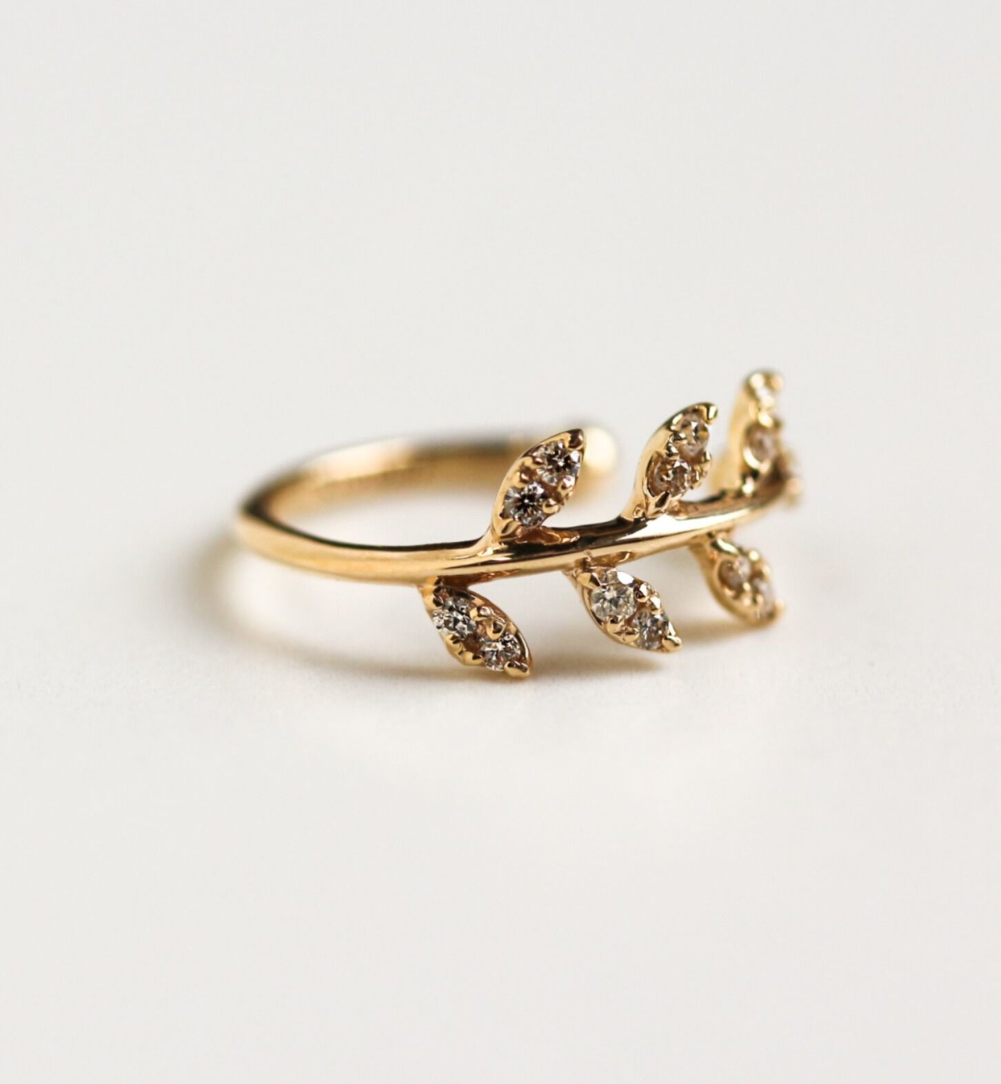  「ダイヤモンド サピン イヤーカフ  | K10YG 【片耳用】」|イヤーカフ|