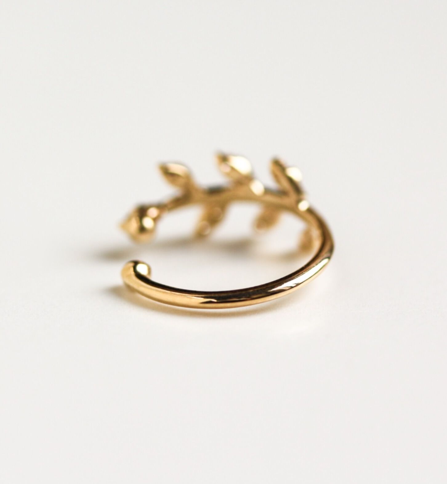  「ダイヤモンド サピン イヤーカフ  | K10YG 【片耳用】」|イヤーカフ|