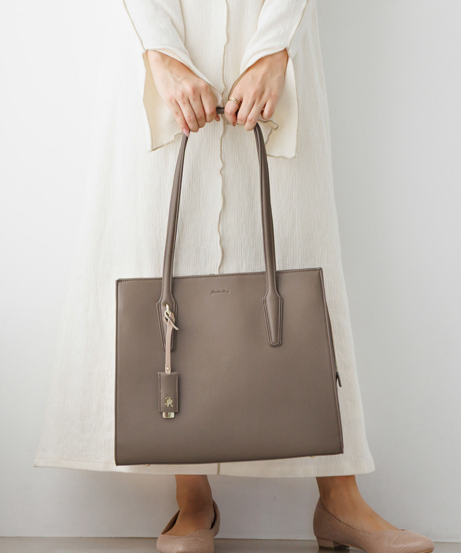 Jewelna Rose「Jewelna Rose へレス トートバッグ 16222」|トートバッグ|グレージュ