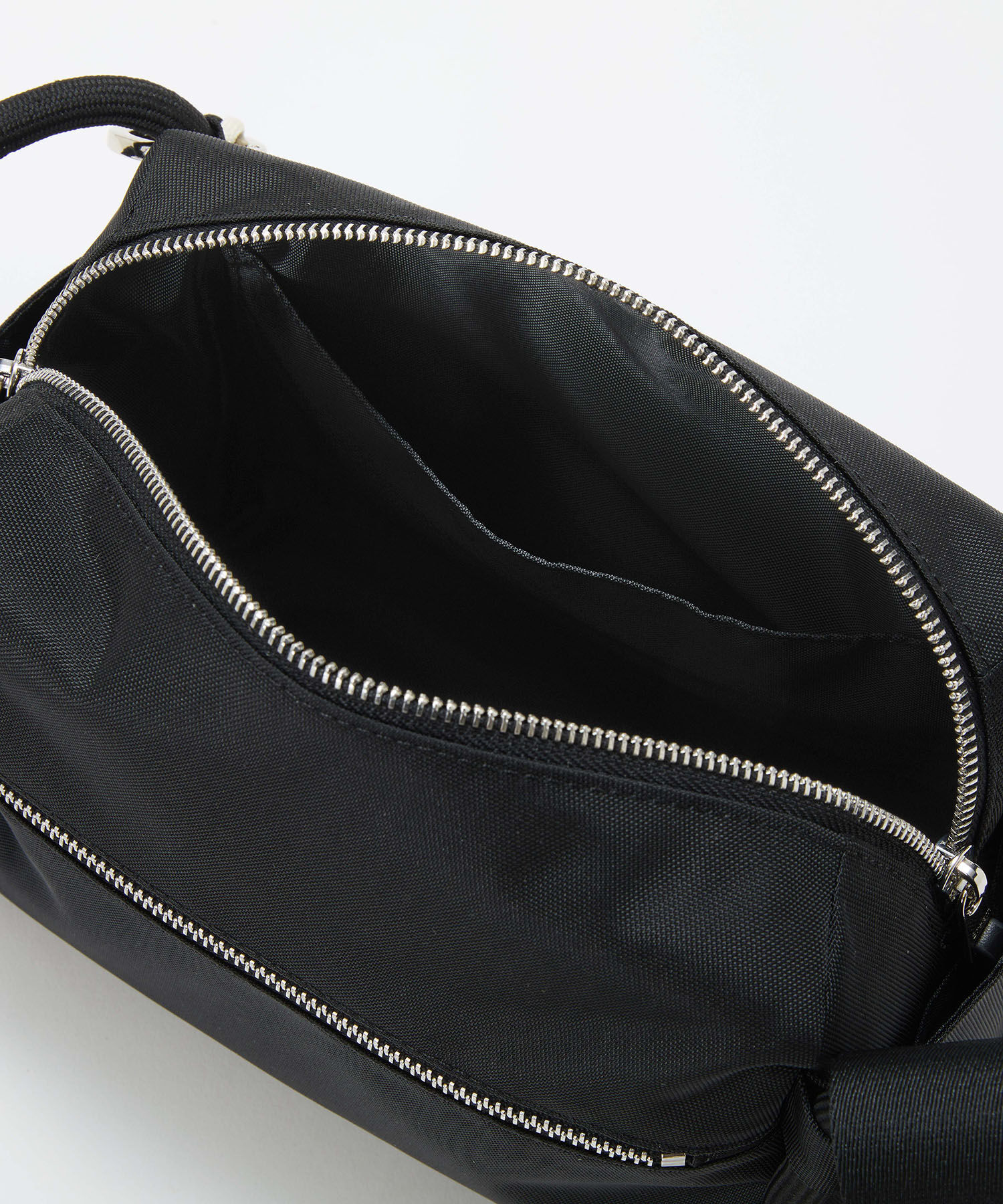 TOPKAPI BREATH「【Breath TOPKAPI】コードチャーム付き ショルダーバッグ」|ショルダー・メッセンジャー|