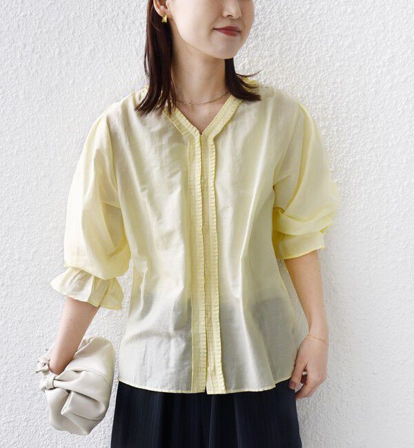 SHIPS for women「《予約》〈手洗い可能〉綿 シルク Vネック フリル タック ブラウス」|シャツ・ブラウス|ライトイエロー