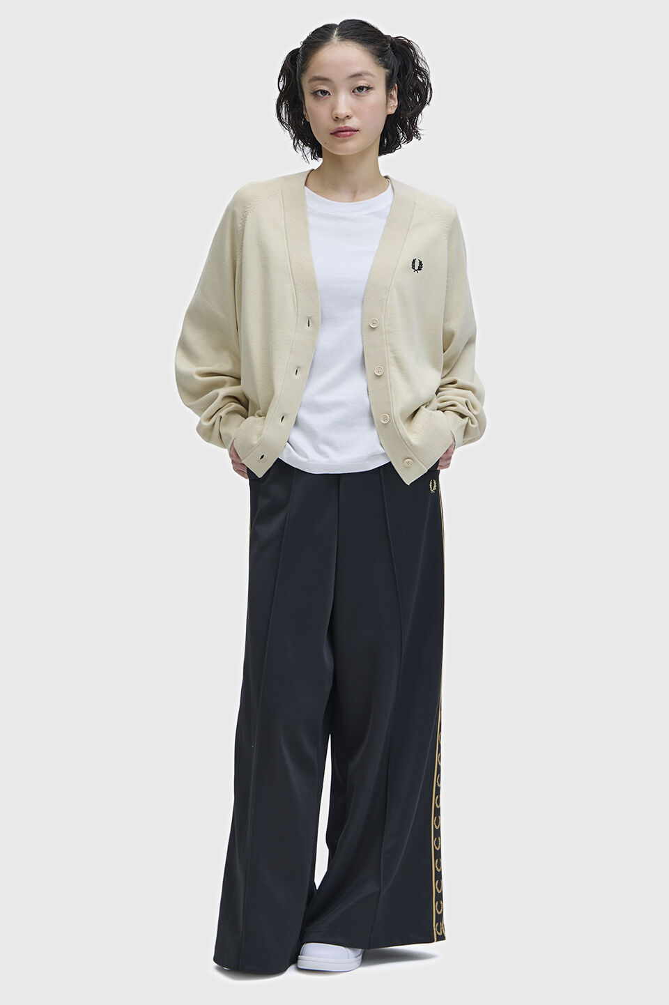 FRED PERRY 「V-Neck Cardigan」|カーディガン|