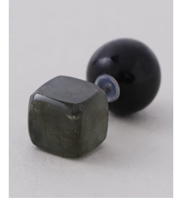 Lilas by Spick&Span「ラウンド*キューブバイカラーピアス K10（片耳）」|ピアス|