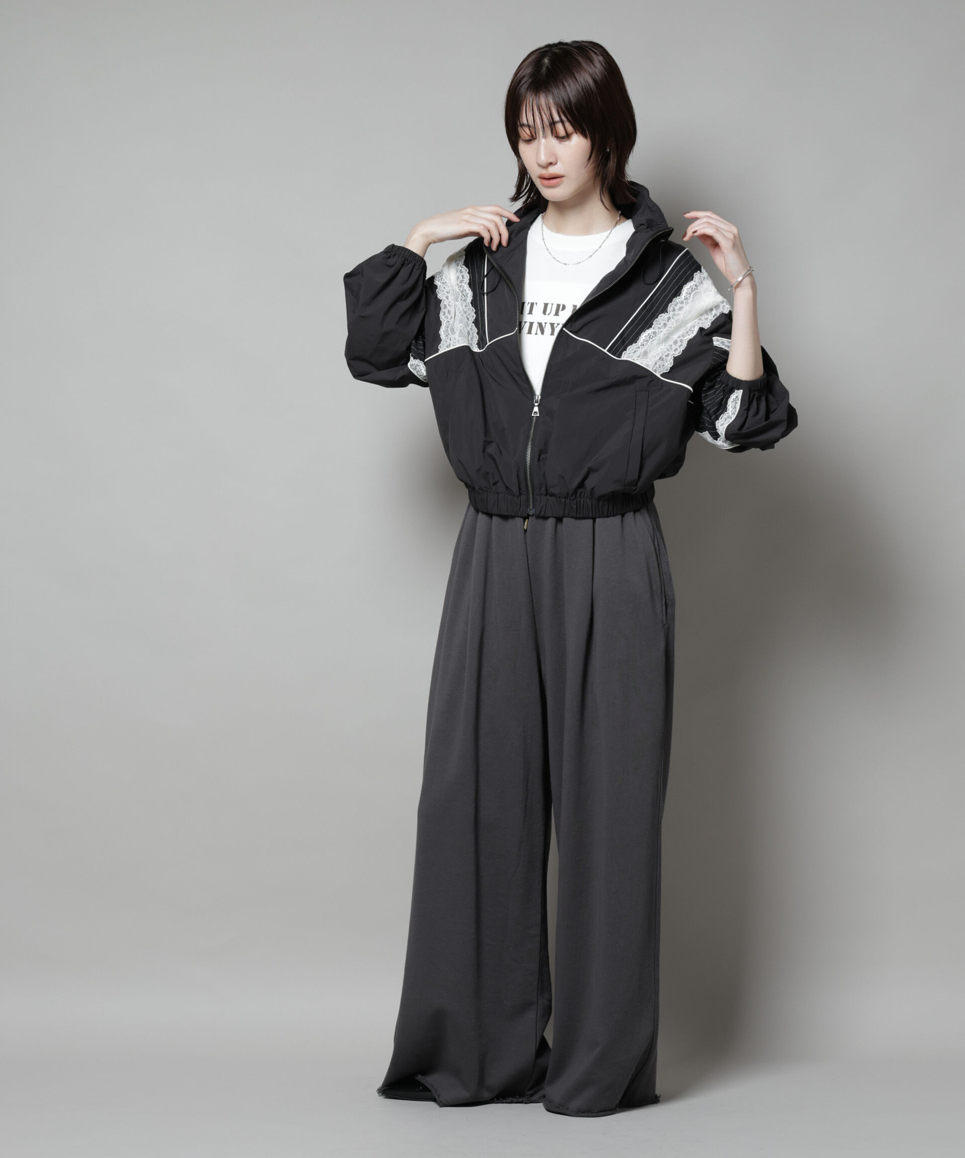 nano･universe「レース&times;ストライプ切替ナイロンブルゾン」|ブルゾン・スタジャン|