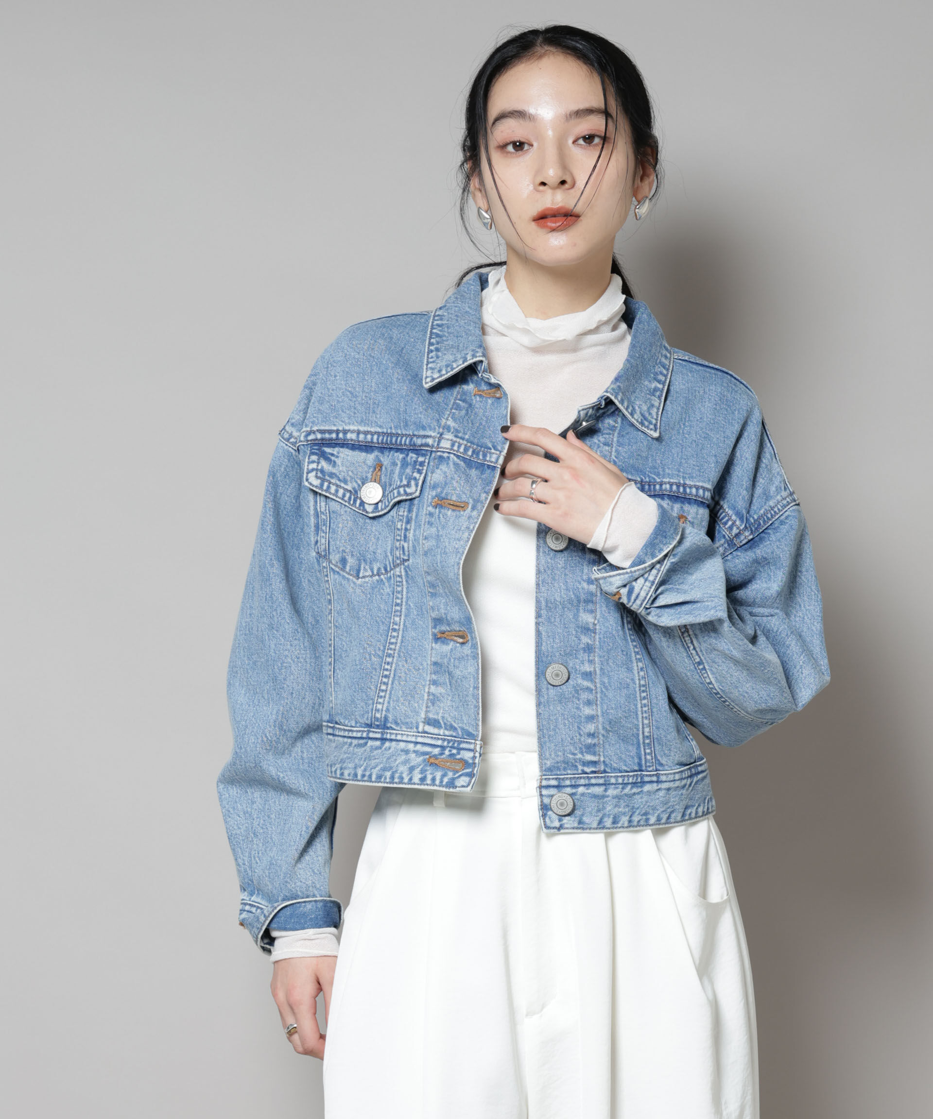 nano･universe「SOMETHING/BIG DETAIL DENIM JACKET」|ブルゾン・スタジャン|L.ブルー1
