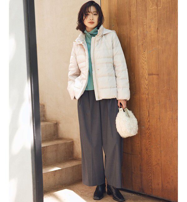 組曲「ライトタフタショート ダウン」|ダウン|