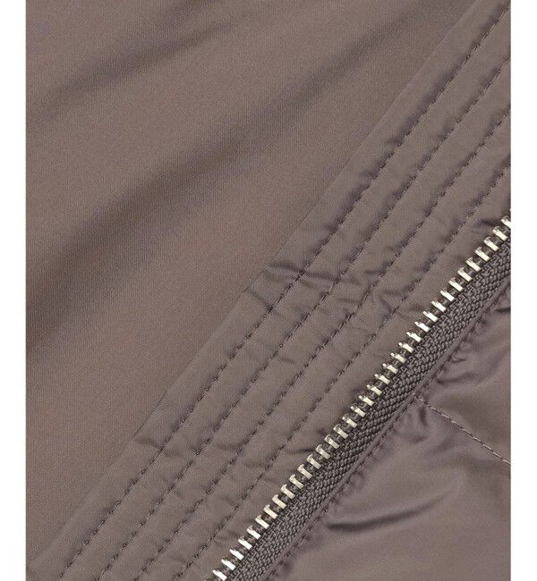 組曲「ライトタフタショート ダウン」|ダウン|