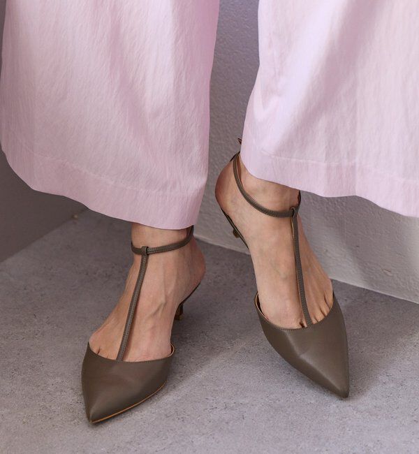  「予約【女性らしく洗練された印象に】ストラップミュール」|その他|